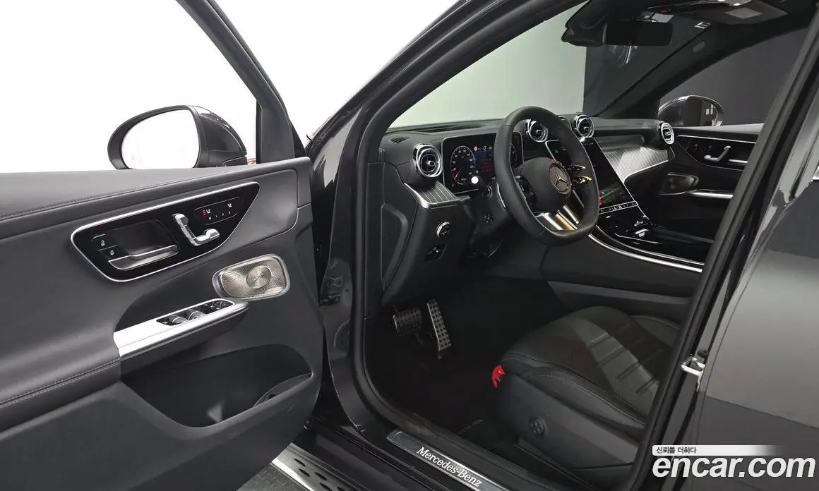 Mercedes-Benz GLC-Class 2025 2.0 автомат (гидро), фото 13