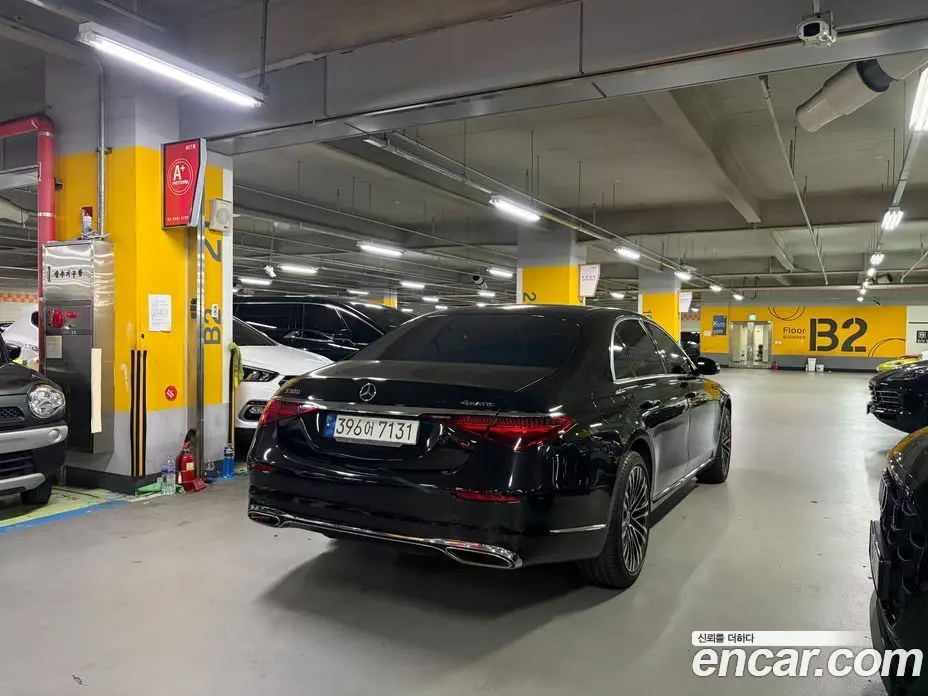 Mercedes-Benz S-Class 2021 4.0 автомат (гидро), фото 4