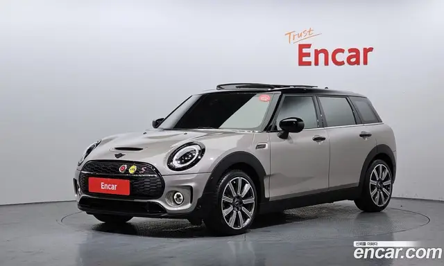 Mini Clubman, 2022, 16 126 км