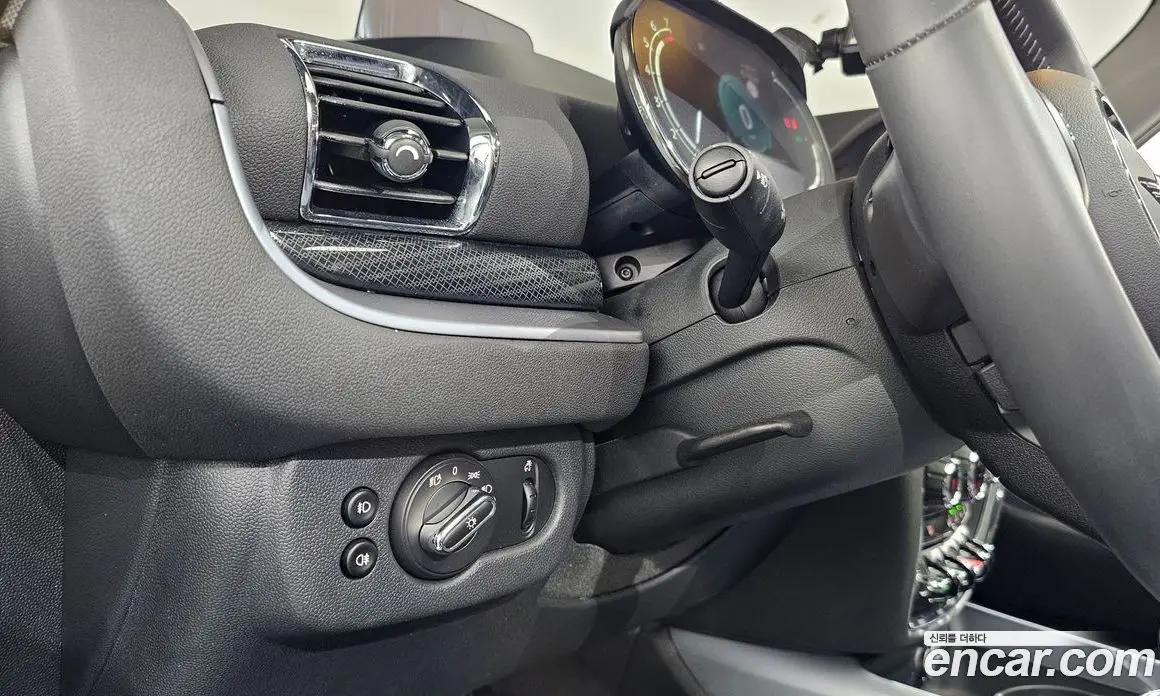 Mini Clubman 2022 2.0 автомат (гидро), фото 15