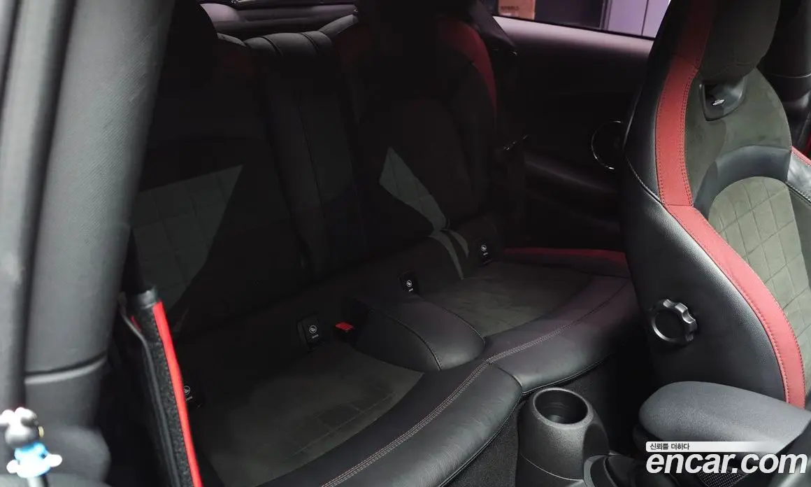 Mini Cooper 2015 2.0 автомат (гидро), фото 11