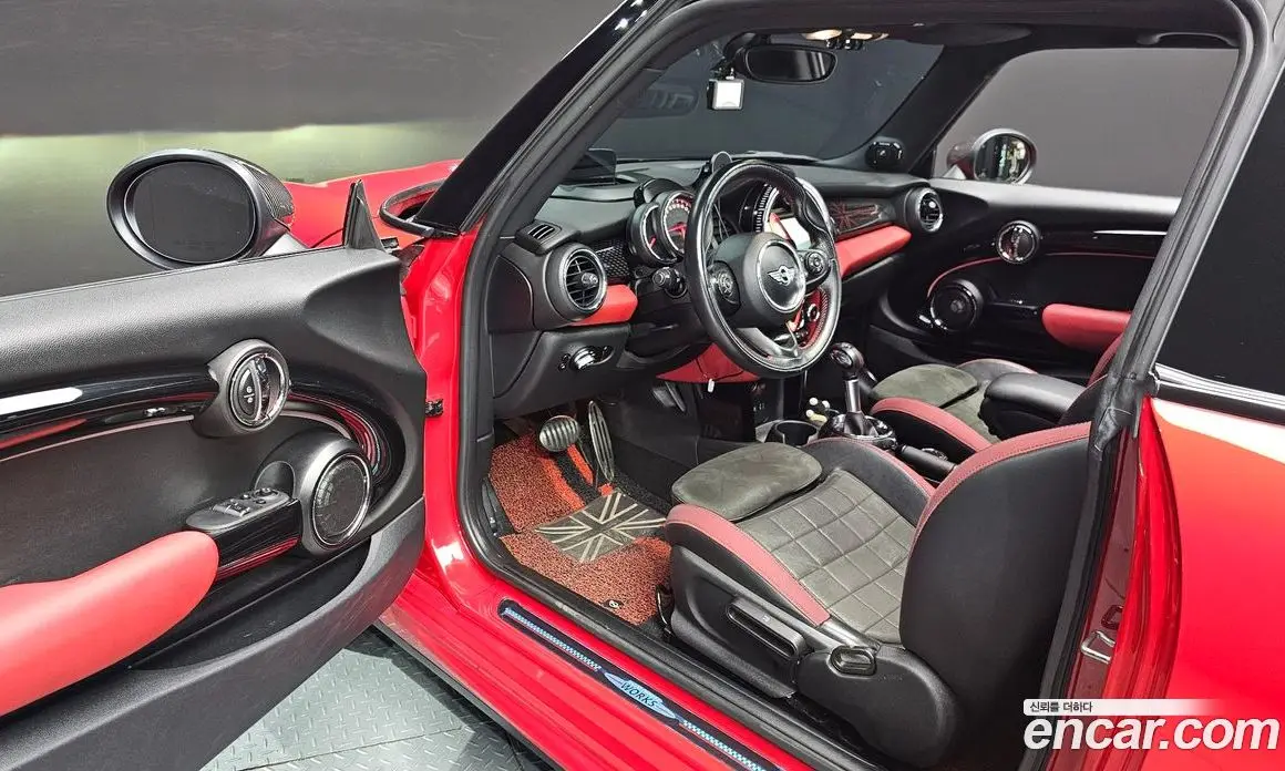 Mini Cooper 2015 2.0 автомат (гидро), фото 10
