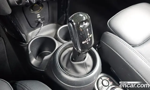 Mini Cooper 2022 1.5 автомат (гидро), миниатюра 12