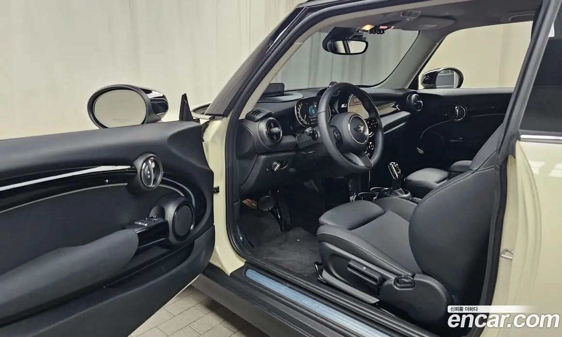 Mini Cooper 2022 1.5 автомат (гидро), фото 13