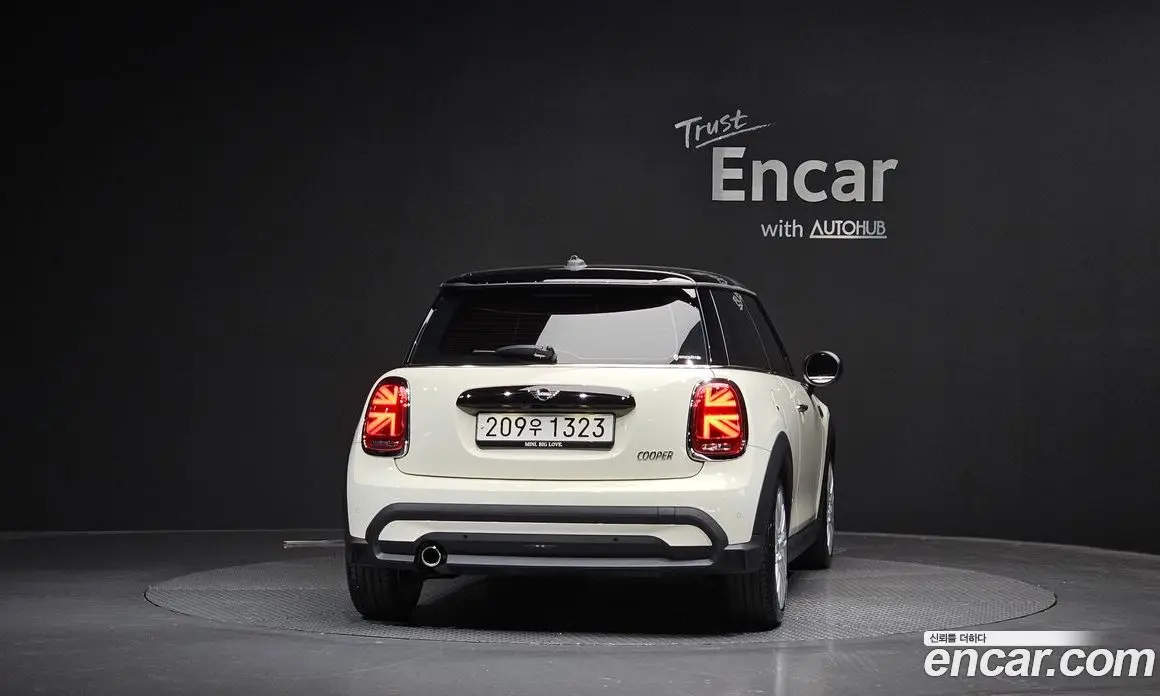 Mini Cooper 2022 1.5 автомат (гидро), фото 4