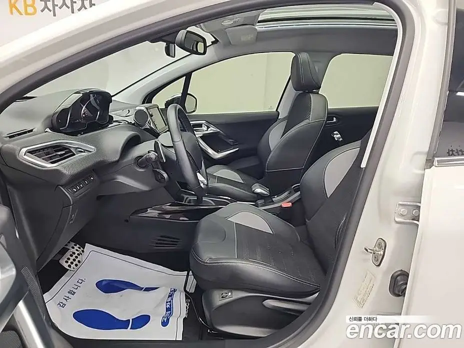 Peugeot 2008 2015 1.6 автомат (гидро), фото 11