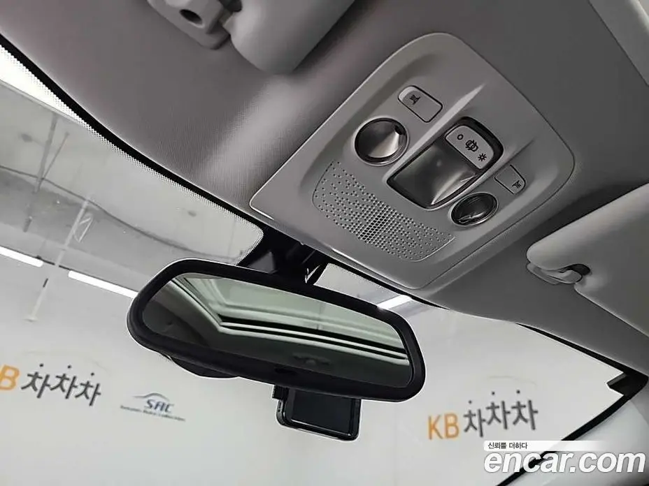 Peugeot 2008 2015 1.6 автомат (гидро), фото 16