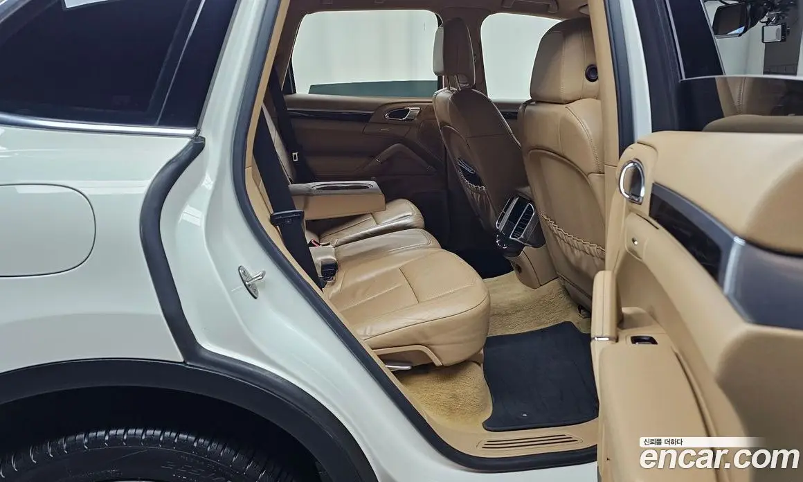 Porsche Cayenne 2011 3.0 автомат (гидро), фото 12