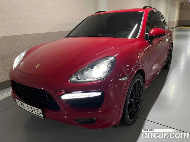 Porsche Cayenne, 2014, 56 400 км