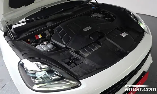 Porsche Cayenne 2020 3.0 автомат (гидро), миниатюра 5