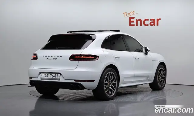 Porsche Macan 2018 3.0 автомат (гидро), миниатюра 2