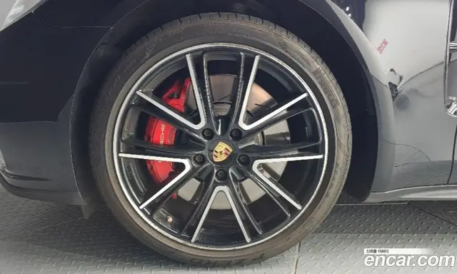 Porsche Panamera 2017 4.0 автомат (гидро), миниатюра 5
