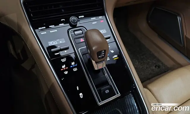 Porsche Panamera 2017 4.0 автомат (гидро), миниатюра 12