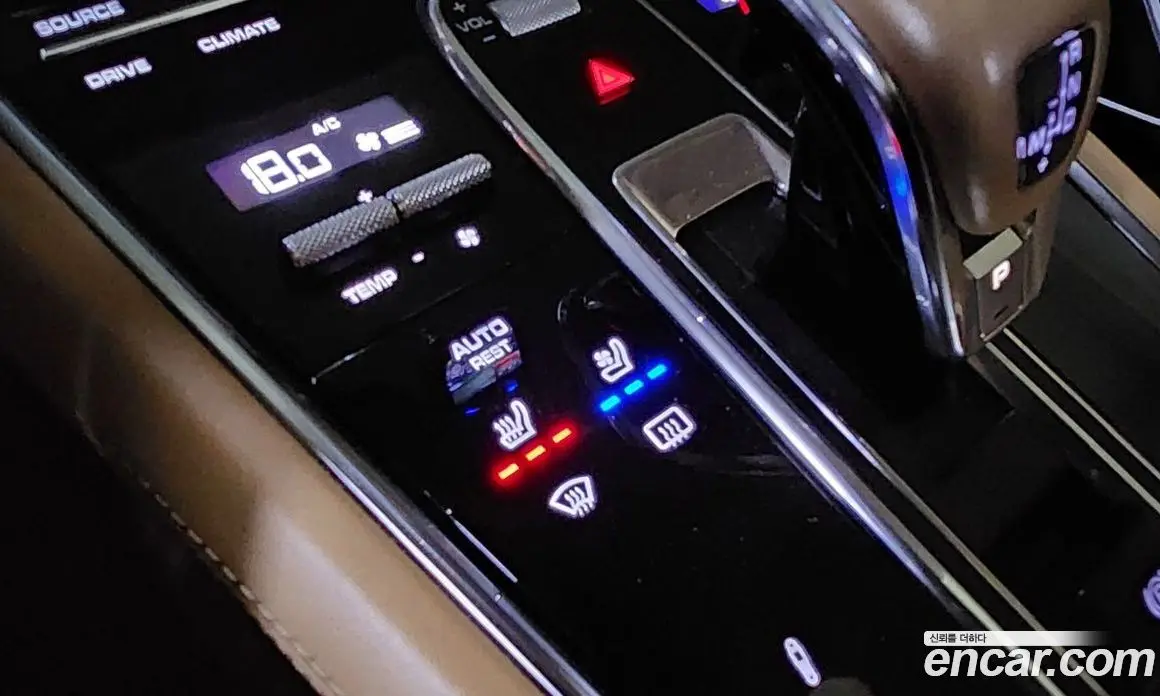 Porsche Panamera 2017 4.0 автомат (гидро), фото 39