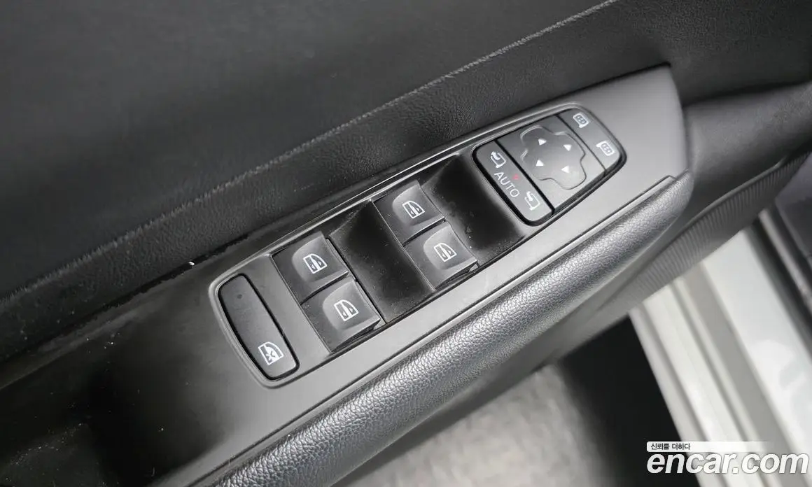 Renault (Samsung) SM6 2018 2.0 автомат (гидро), фото 13