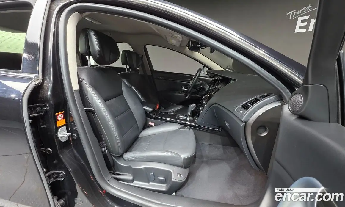 Renault (Samsung) SM7 2016 2.0 автомат (гидро), фото 10 Renault (Samsung) SM7 2016 2.0 автомат (гидро), фото 10