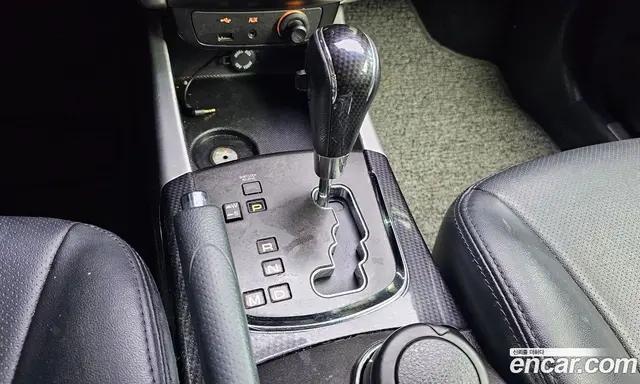 SsangYong Korando 2013 2.0 автомат (гидро), миниатюра 9