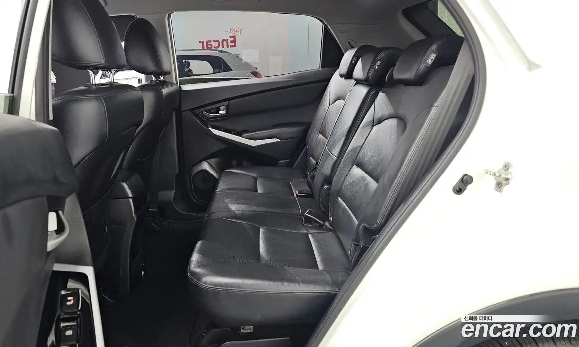 SsangYong Korando 2016 2.2 автомат (гидро), фото 16