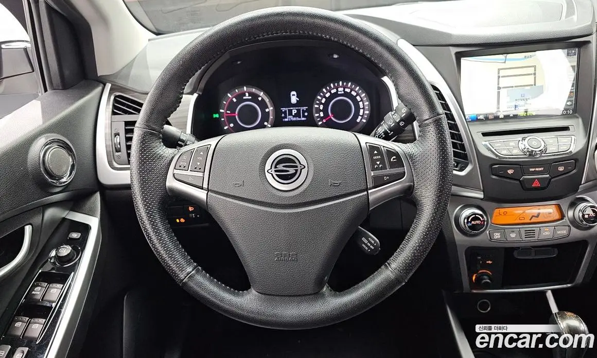 SsangYong Korando 2016 2.2 автомат (гидро), фото 17