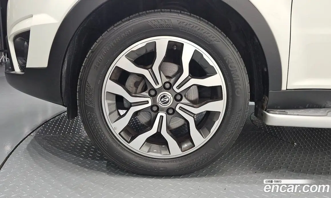 SsangYong Korando 2016 2.2 автомат (гидро), фото 5