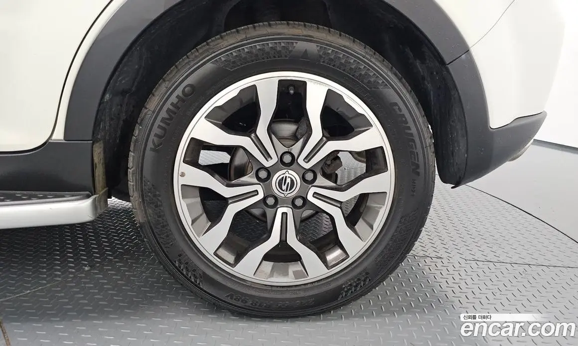 SsangYong Korando 2016 2.2 автомат (гидро), фото 7