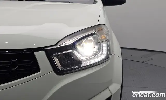 SsangYong Korando 2016 2.2 автомат (гидро), миниатюра 8