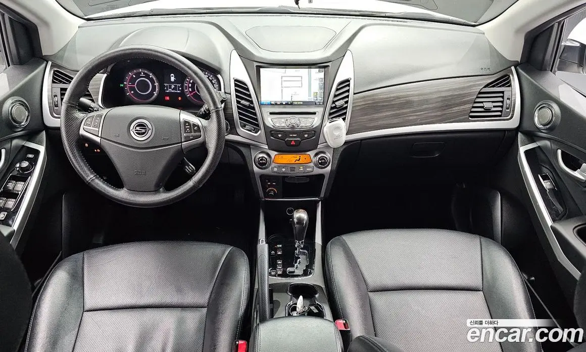 SsangYong Korando 2016 2.2 автомат (гидро), фото 10