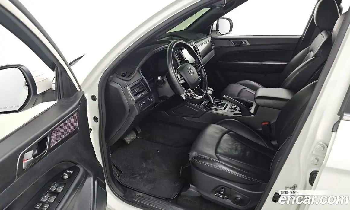 SsangYong Rexton 2023 2.2 автомат (гидро), фото 13