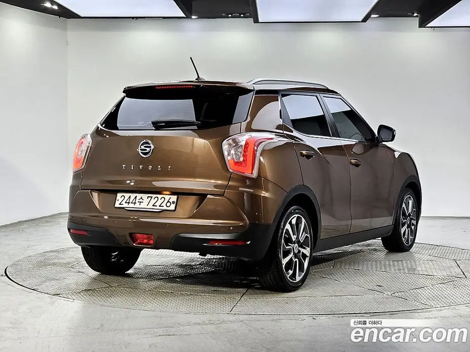 SsangYong TIBOLI 2015 1.6 автомат (гидро), фото 4
