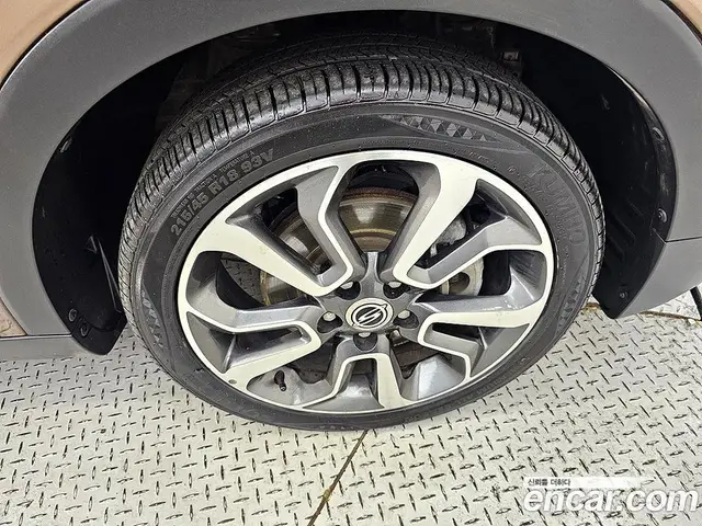 SsangYong TIBOLI 2015 1.6 автомат (гидро), миниатюра 5