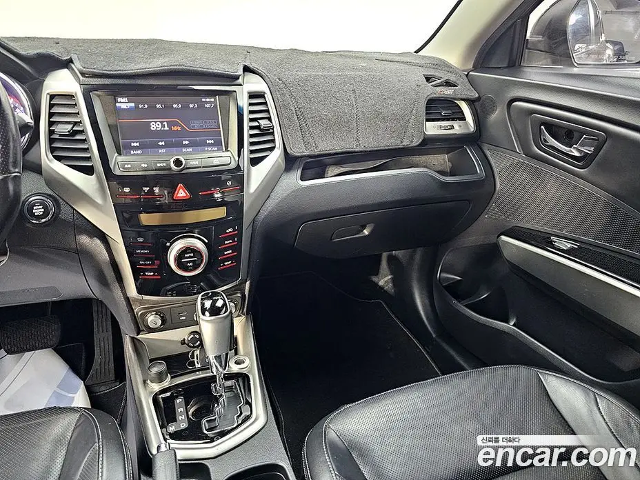 SsangYong TIBOLI 2015 1.6 автомат (гидро), фото 9