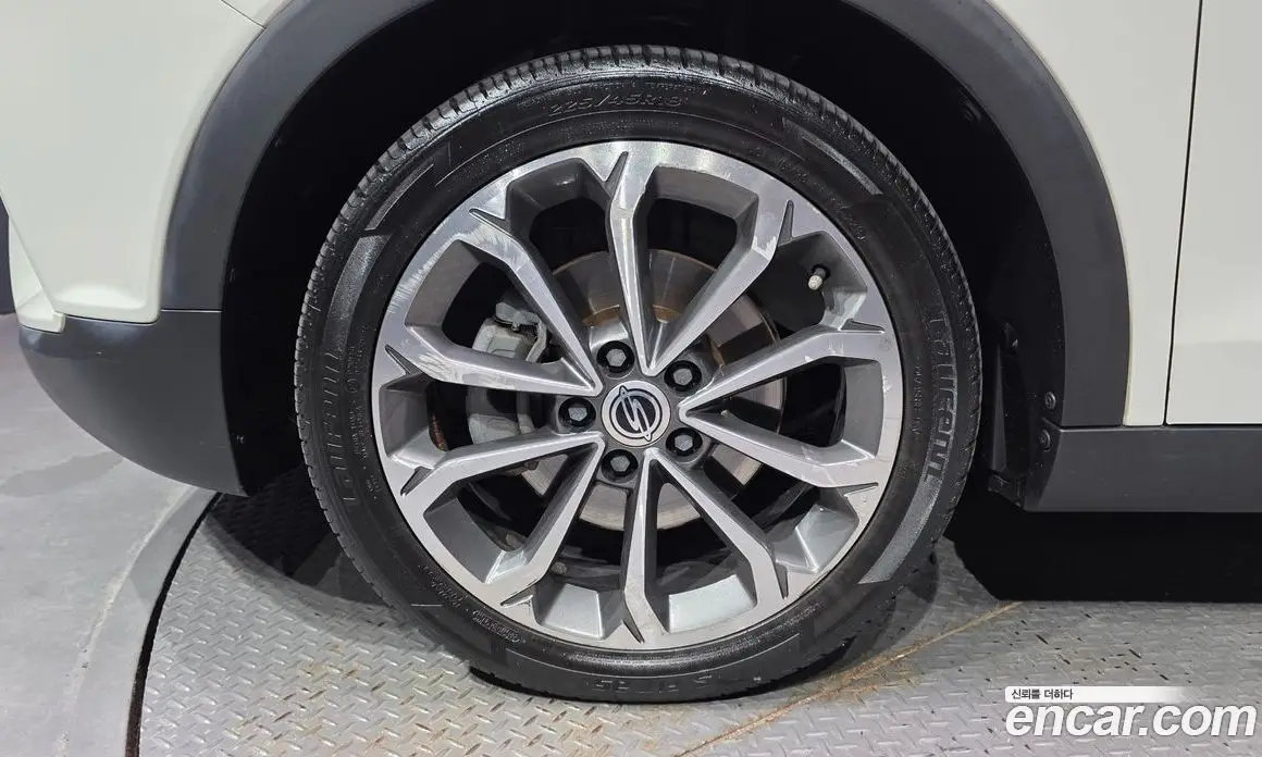 SsangYong TIBOLI 2017 1.6 автомат (гидро), фото 5