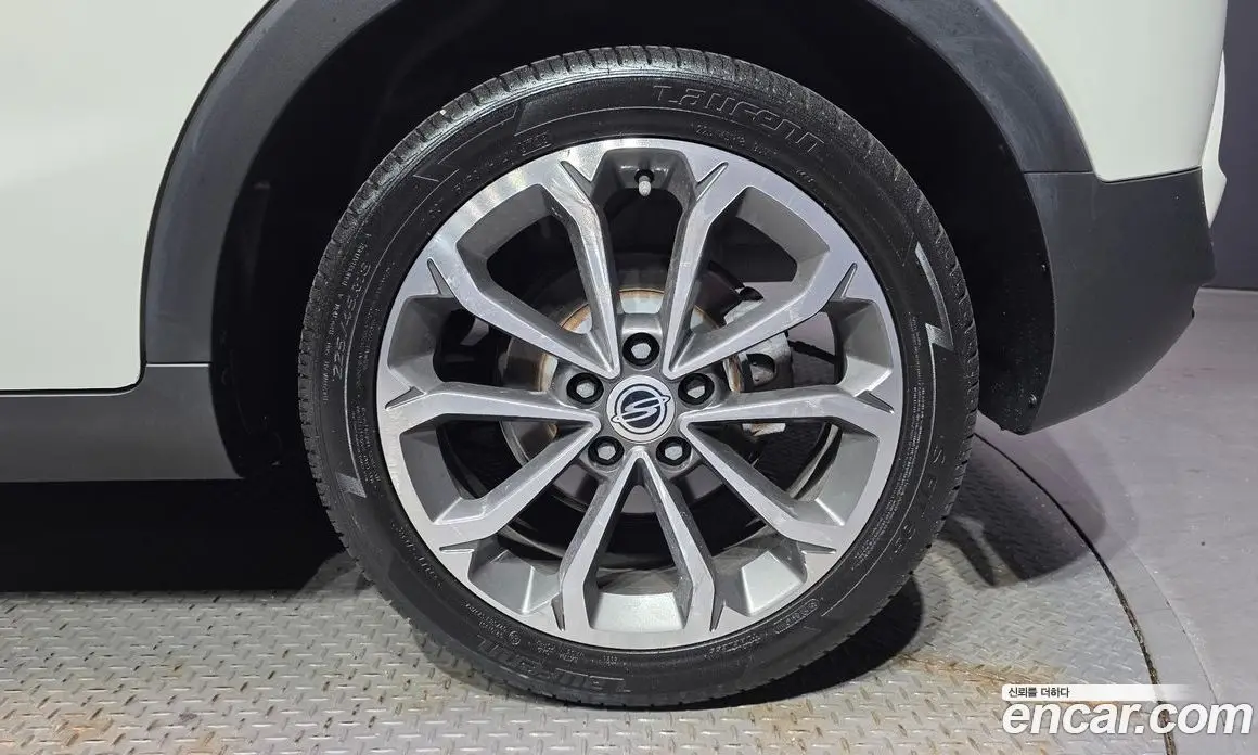 SsangYong TIBOLI 2017 1.6 автомат (гидро), фото 7