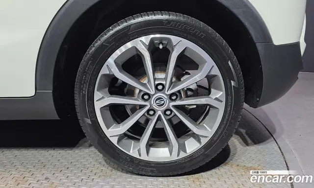 SsangYong TIBOLI 2017 1.6 автомат (гидро), миниатюра 7
