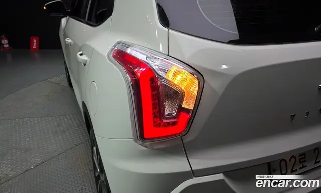 SsangYong TIBOLI 2017 1.6 автомат (гидро), миниатюра 9