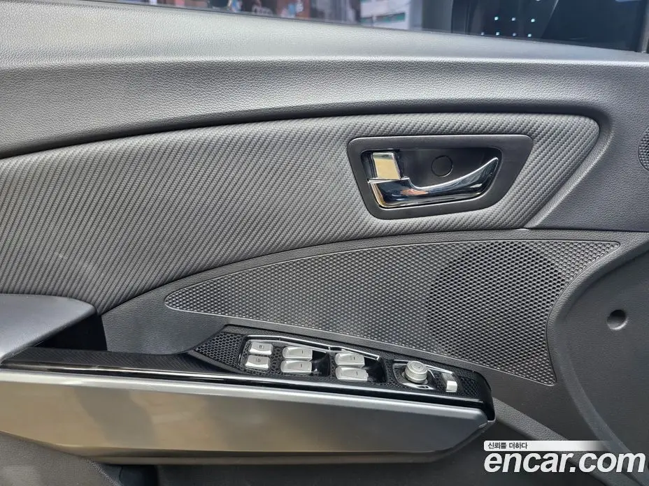 SsangYong TIBOLI 2018 1.6 автомат (гидро), фото 15