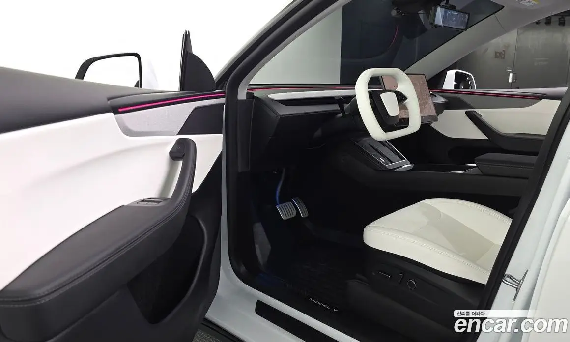 Tesla Model Y 2025 0.2 автомат (гидро), фото 13 Tesla Model Y 2025 0.2 автомат (гидро), фото 13