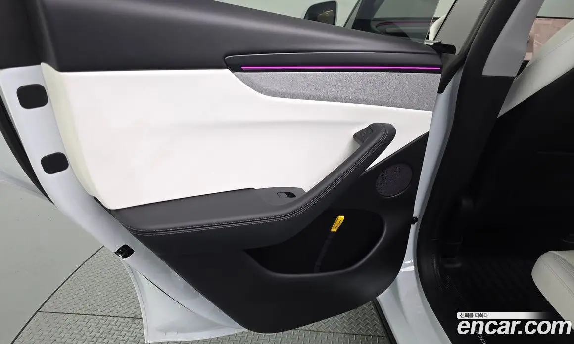 Tesla Model Y 2025 0.2 автомат (гидро), фото 15 Tesla Model Y 2025 0.2 автомат (гидро), фото 15