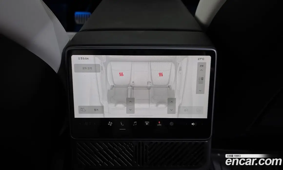 Tesla Model Y 2025 0.2 автомат (гидро), фото 24 Tesla Model Y 2025 0.2 автомат (гидро), фото 24