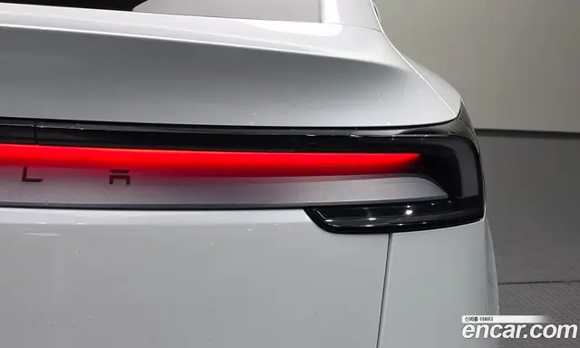 Tesla Model Y 2025 0.2 автомат (гидро), миниатюра 9 Tesla Model Y 2025 0.2 автомат (гидро), миниатюра 9