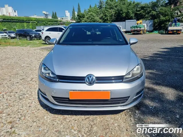 Volkswagen Golf 2013 2.0 автомат (гидро), миниатюра 2