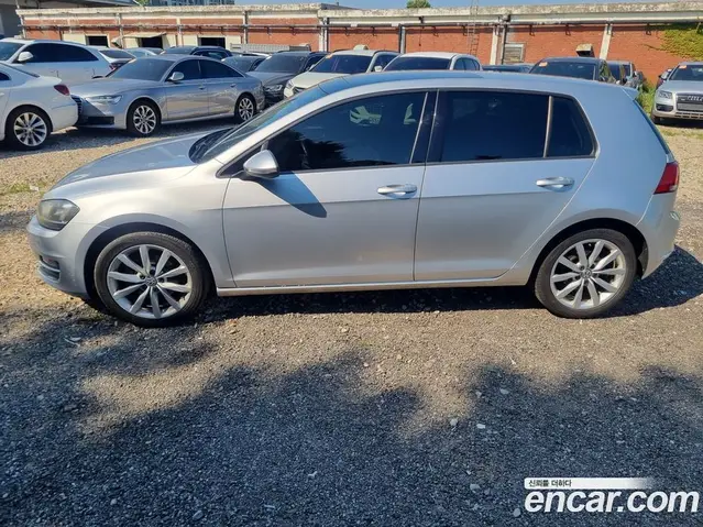 Volkswagen Golf 2013 2.0 автомат (гидро), миниатюра 3
