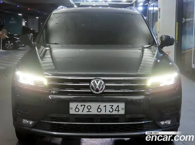 Volkswagen Tiguan 2018 2.0 автомат (гидро), миниатюра 2