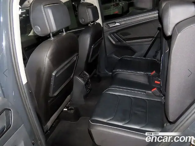 Volkswagen Tiguan 2018 2.0 автомат (гидро), миниатюра 7