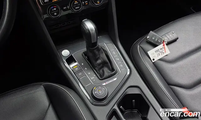 Volkswagen Tiguan 2020 2.0 автомат (гидро), миниатюра 11