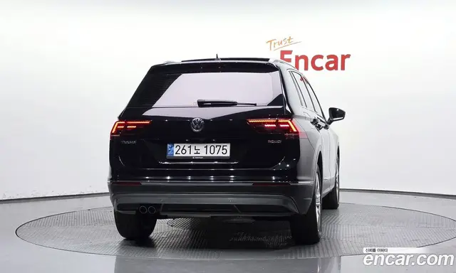 Volkswagen Tiguan 2020 2.0 автомат (гидро), миниатюра 3