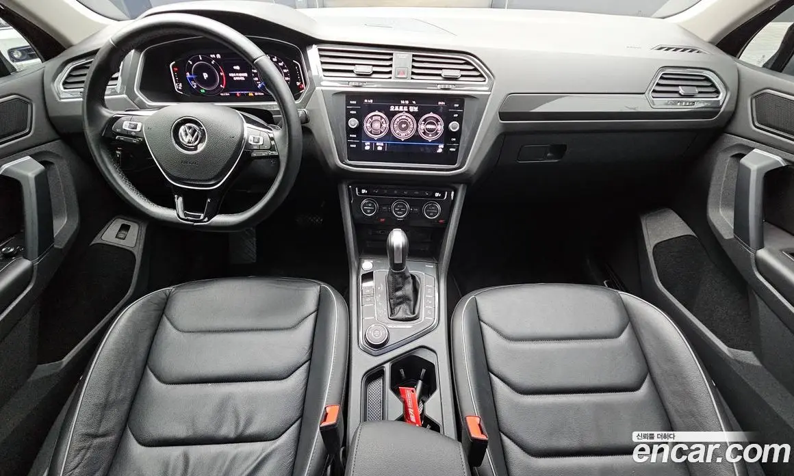 Volkswagen Tiguan 2020 2.0 автомат (гидро), фото 9