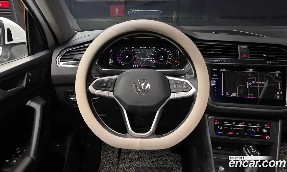 Volkswagen Tiguan 2022 2.0 автомат (гидро), фото 19