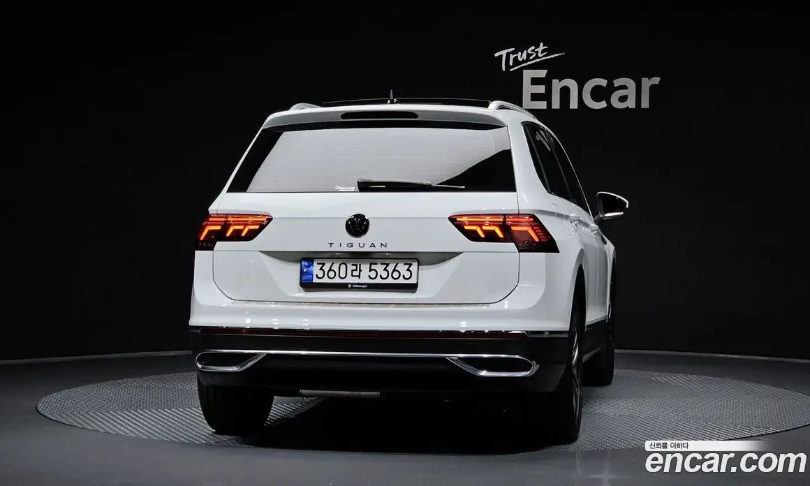 Volkswagen Tiguan 2022 2.0 автомат (гидро), фото 4