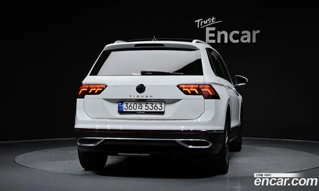 Volkswagen Tiguan 2022 2.0 автомат (гидро), миниатюра 4